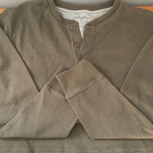 Men’s Eddie Bauer Outdoor Waffle Thermal Green Long-Sleeve Shirt